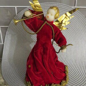 GORGEOUS KOESTEL Deep Red Velvet Dress Angel